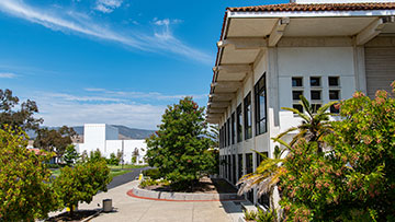 San Luis Obispo campus walkway near Dovica building